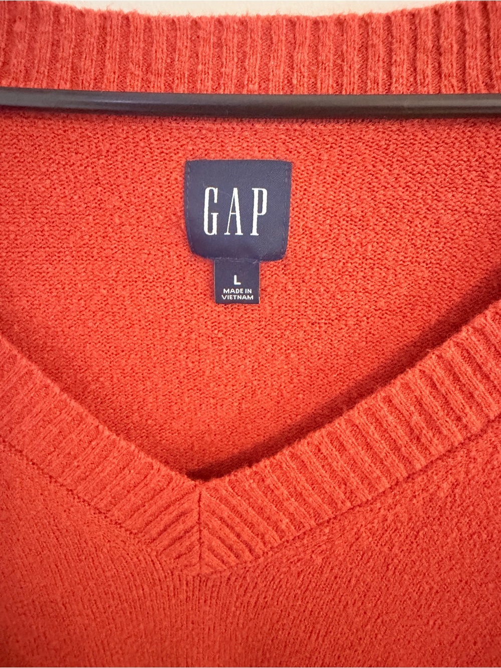 GAP V-Neck Sweater in Bright Orange - Picture 2 of 6